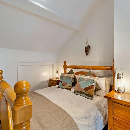 Holiday home 3 Bed In Sz420 *
